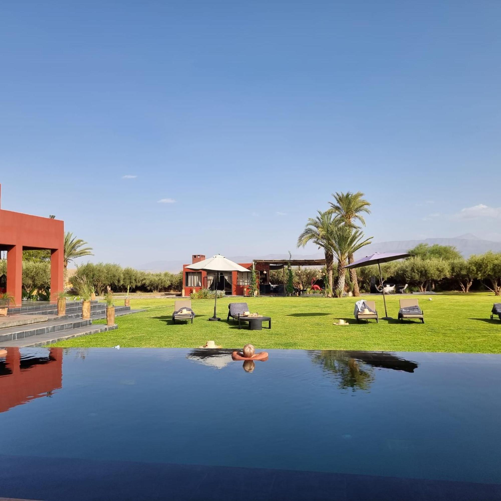 Dar Noujoum Hotel Ait Bou Zguia Exterior photo